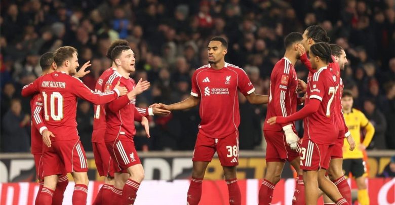 بشكتاش يقدم عرضاً للم شمل محمد صلاح مع أحد زملائه السابقين