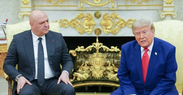 ترامب يتعهد بقصف جبل الفأس الإيراني ويرفض الهدنة حاليًا