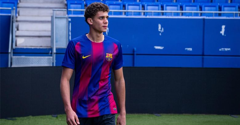 تشكيل برشلونة أمام يوروبا وديًا.. موقف حمزة عبد الكريم