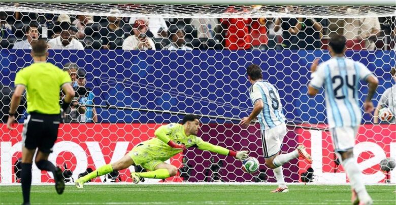 تصنيفات "فيفا" لأفضل حراس دور الـ16 بكأس العالم.. موقف مصطفى شوبير