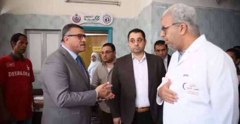 تعنيف وإقالة وشكوى رسمية.. كيف تحولت جولة محافظ قنا إلى أزمة داخل القطاع الصحي؟