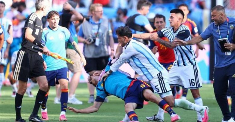 تقارير: عقوبة منتظرة على ثنائي الأرجنتين بعد أحداث نهائي كأس العالم