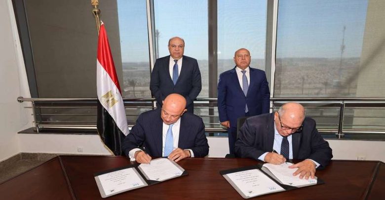 توقيع بروتوكول تعاون بين وزارتي «النقل» و«الطيران المدني» لتطوير وصيانة المطارات المصرية