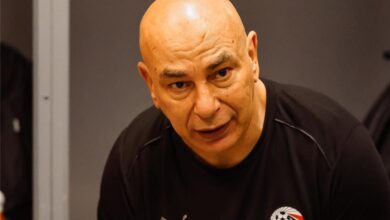 حسام حسن منتقدًا مواعيد مباريات مصر في كأس العالم: "حد يصحى من النوم يلعب ماتش؟"