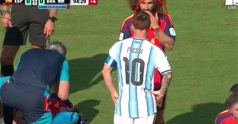 خبير تحكيمي يحلل لقطة ميسي وكوكوريلا الجدلية في نهائي كأس العالم