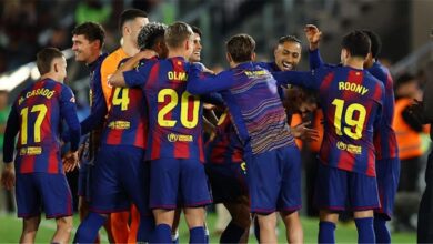 رسميًا.. برشلونة يجدد عقد لاعبه قبل انطلاق الموسم الجديد