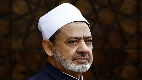 شيخ الأزهر يهنئ الطالبة يارا بعد تفوقها في الثانوية الأزهرية 2026