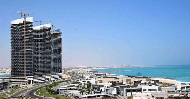 طفرة سياحية في الساحل الشمالي.. زيادة في الأسعار بنسبة 18% وتوسعات فندقية كبرى
