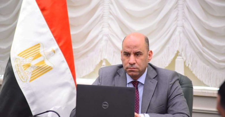 وزير العمل يعتمد أكثر من 6 ملايين جنيه جديدة لدعم العمالة غير المنتظمة