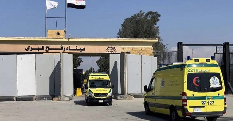 وصول 86 فلسطينيًا عبر معبر رفح لتلقي العلاج في المستشفيات المصرية