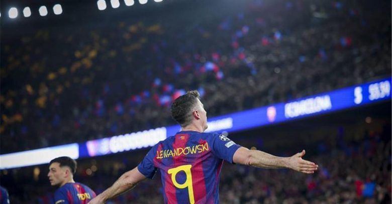 وكيل ليفاندوفسكي: خسرنا عرضًا بـ200 مليون يورو بسبب برشلونة