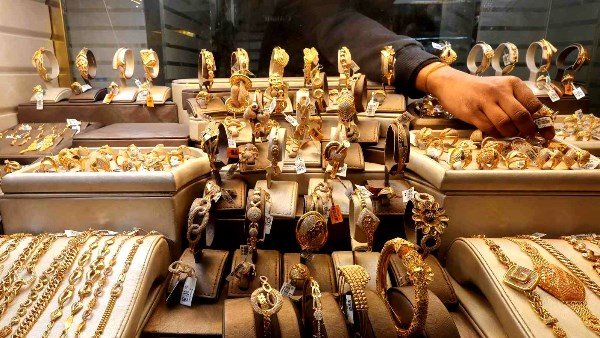 أسعار الذهب اليوم الثلاثاء 11 أغسطس 2026.. عيار 21 يسجل 6230 جنيهًا