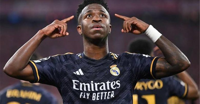 أول تعليق من فينيسيوس جونيور بعد تجديد عقده مع ريال مدريد