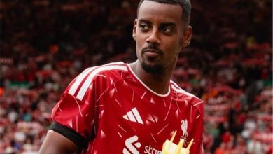 إيزاك: ليفربول يتمتع بروح معنوية عالية مع إيراولا.. وسعيد بالعودة إلى آنفيلد