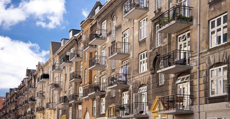 استثمارات قياسية في عقارات بريطانيا خلال 2025.. 26.6 مليار جنيه إسترليني في ربع واحد وتوقعات بمواصلة النمو