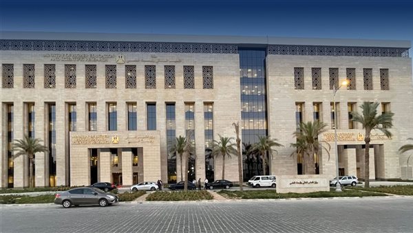 التعليم العالي تحذر من سماسرة الجامعات الخاصة والأهلية.. لا تدفعوا أموالًا للوسطاء
