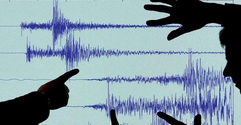 التنبؤ بالزلازل.. كيف يمكن لهاتفك أن يكون سبب نجاتك من الموت؟