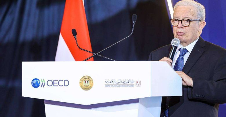 الحكومة تعيد رسم خريطة شركات قطاع الأعمال العام لتعظيم العوائد