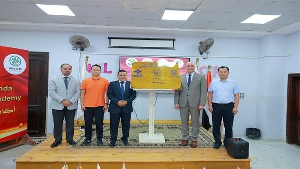بالتعاون مع شركتى نيو هوب وروندا الصينية.. جامعة السادات تطلق تدريبًا متخصصًا لتطوير صناعة الدواجن
