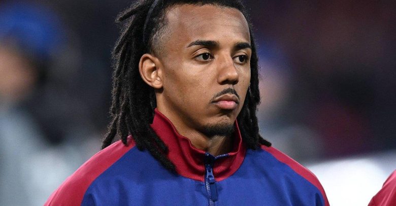 برشلونة يتخذ قرارًا مهمًا بشأن مستقبل كوندي