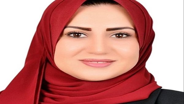 برلمانية تكشف مفاجأة صادمة فى تظلمات الثانوية العامة وتحذر الطلاب