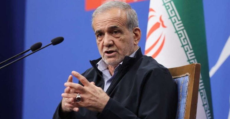 بزشكيان: التواصل مع مجتبى خامنئي صعب حاليًا لكنه يمثل مصدر قوة لإيران