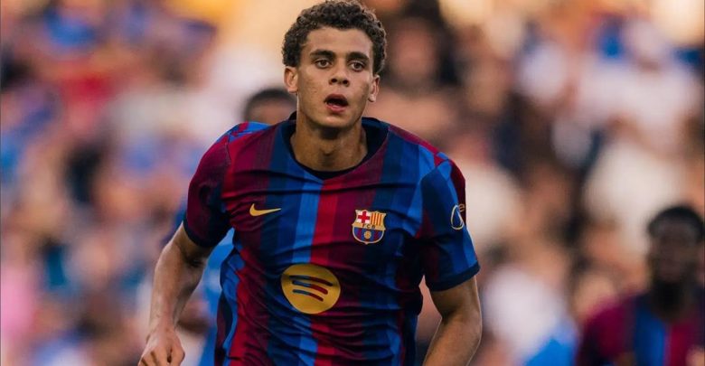 تشكيل برشلونة أمام نوتينجهام فورست وديًا.. موقف حمزة عبد الكريم