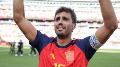تقارير تفسر سبب تفوق برشلونة على ريال مدريد في سباق ضم رودري