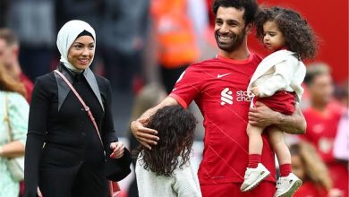 تقارير: دور هام لزوجة محمد صلاح في انتقاله إلى طرابزون