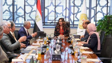 تقنيات جديدة لإدارة المخلفات.. مباحثات بين وزيرة التنمية المحلية والبيئة وعدد من المستثمرين