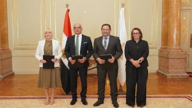 جامعة إكستر البريطانية تقترب من مصر عبر حرم دولي مع جامعة عين شمس
