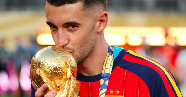 خوان جارسيا عن صفقة ريال مدريد الجديدة: تلقى تعليقات ساخرة.. وألفاريز يثير إعجاب الجميع
