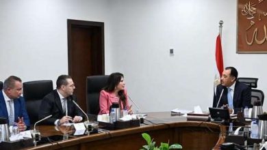 رئيس الوزراء يستعرض مقترحا لمشروع قانون الاتحاد المصري للمطورين العقاريين