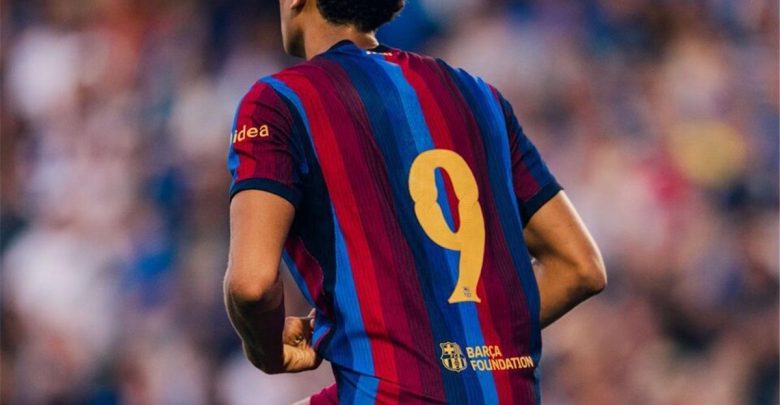 ردود أفعال جماهير برشلونة على هدفي حمزة عبد الكريم ضد برمنجهام: لا نحتاج ألفاريز لدينا هالاند