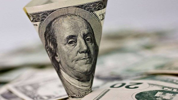 سعر الدولار اليوم الأحد 16 أغسطس 2026.. تراجع طفيف في ختام التعاملات
