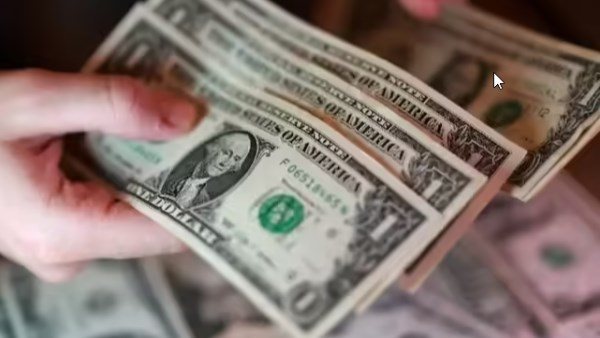 سعر الدولار اليوم الجمعة 7 أغسطس 2026 في البنوك المصرية