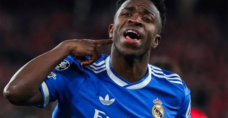سكاي: اجتماع حاسم بين فينيسيوس وريال مدريد