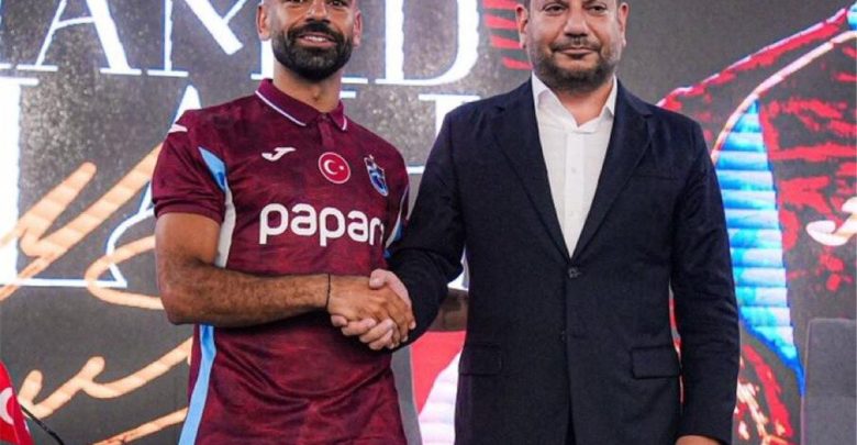 "صدمة".. مدافع مانشستر يونايتد السابق: محمد صلاح انتقل لـ طرابزون سبور لهذا السبب