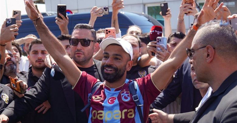 ضياء السيد: انتقال صلاح إلى طرابزون له أبعاد كبيرة بالدليل