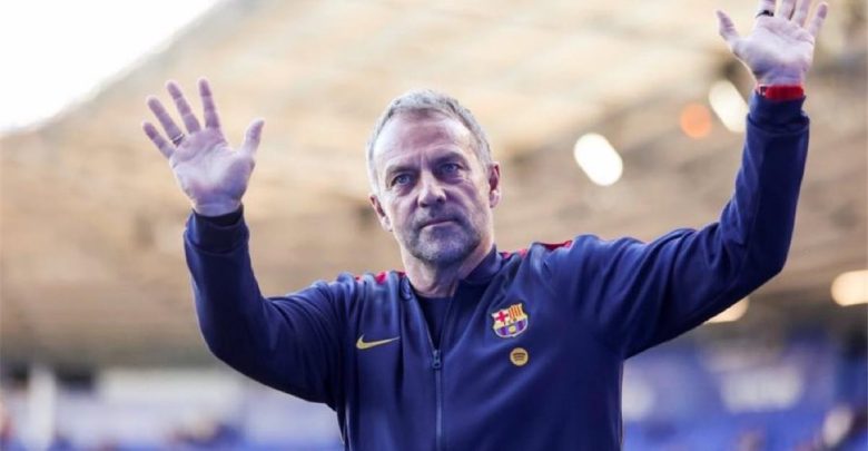 فليك يربط تعاقد برشلونة مع مهاجم جديد بمصير نجم الفريق
