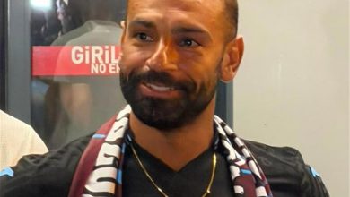 فيديو | أمر لا يصدق.. أول تعليق من محمد صلاح بعد وصوله مطار طرابزون أمام حشد أسطوري