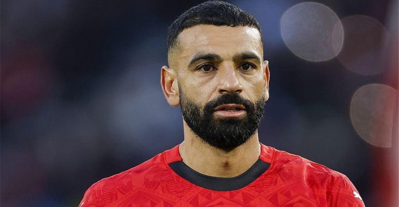 فيديو | محمد صلاح يتفاعل مع جماهير طرابزون سبور عقب وصوله إلى إسطنبول