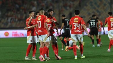 لاعب الأهلي يقترب من الوداد المغربي