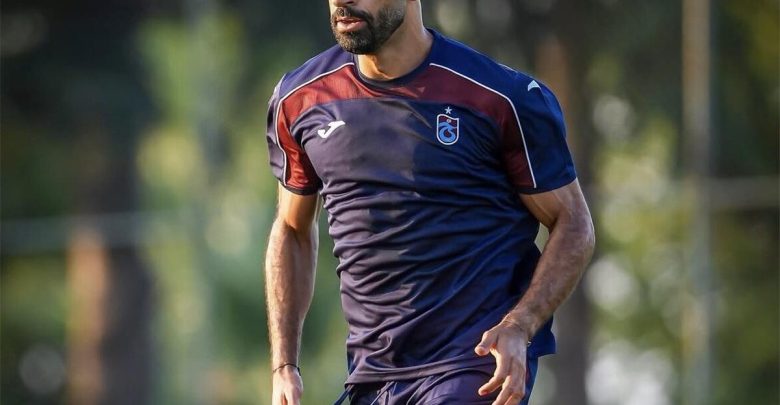 مهاجم بشكتاش السابق: ضم محمد صلاح مبهج لبلادنا وسيساهم في تطوير كرة القدم التركية