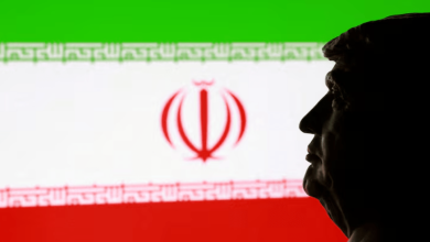 واشنطن تتوعد طهران بـ عزلة اقتصادية غير مسبوقة وحصار بحري شامل لموانئها