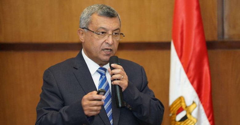 وزير البترول الأسبق: 40% من احتياجات المنتجات البترولية «مستوردة»
