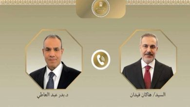 وزير الخارجية يتلقى اتصالا هاتفيا من نظيره التركي