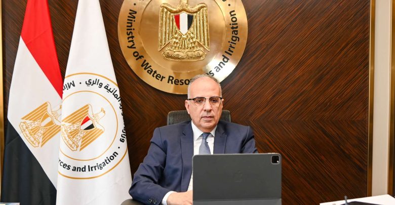 وزير الري يتابع المشروع القومي لضبط النيل.. إزالة 555 مخالفة وتعارضًا مع ممشى أهل مصر