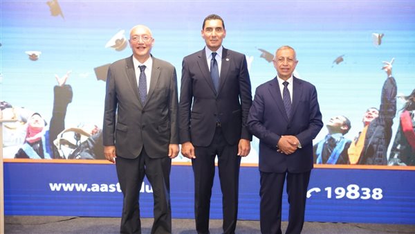 وزير الشباب والرياضة يشهد توقيع بروتوكولات تعاون بين الأكاديمية العربية وعدد من الأندية