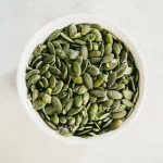 خمسة أطعمة تفوق السبانخ في احتوائها على المغنيسيوم وفق خبراء التغذية